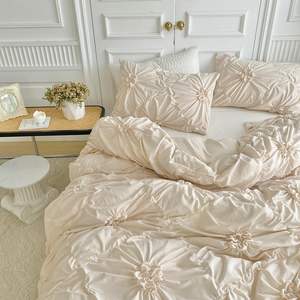 ベージュの花柄布団カバー ソフト3点セット マイクロファイバー ラッフル布団カバーセット - Product Image 4