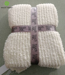 Manta de invierno personalizada verde mágico manta de bambú de punto de bebé suave y acogedora para el hogar - Product Image 2