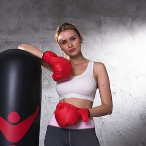 Gants de boxe et de kickboxing en gel infusé personnalisés en gros, grandes et petites tailles, sans logo, non marqués, pour l'entraînement et le combat - Product Image 2