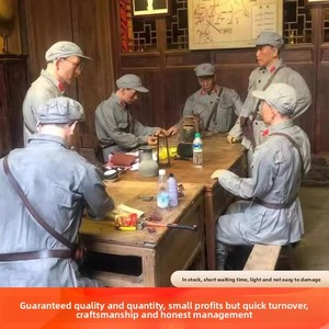 Figurine en résine réaliste rouge pour les expositions de musées historiques et de halls commémoratifs, modélisée à la main, pour l'affichage en intérieur - Product Image 3