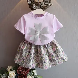 Hao conjunto de vestido para meninas, conjunto de roupa de bebê menina estilo médio com flores e manga curta, camiseta floral para crianças, duas peças de algodão