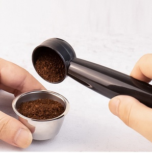 Cuchara de café 2 en 1 al por mayor, cuchara de café en polvo, adecuada para Nestlé <span class=keywords><strong>Dolce</strong></span> <span class=keywords><strong>Gusto</strong></span> Vertuo, nueva cuchara de PP - Product Image 4