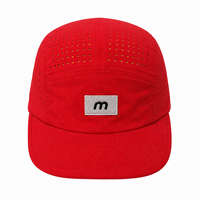 Casquette de course haute performance à 5 panneaux, perforée au laser, respirante, légère, séchage rapide, 100 % polyester, avec image