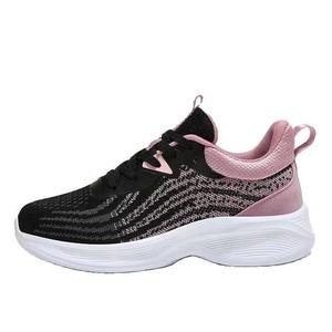 Chaussures de sport décontractées pour femmes en gros, à lacets, pour le tennis et la course, avec tige en microfibre, semelle intermédiaire en EVA, doublure respirante en coton et semelle extérieure en caoutchouc - Product Image 5