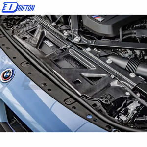 Placa de refrigeración de fibra de carbono seca de la bahía del motor para el Panel envolvente BMW M2 G87 - Product Image 3