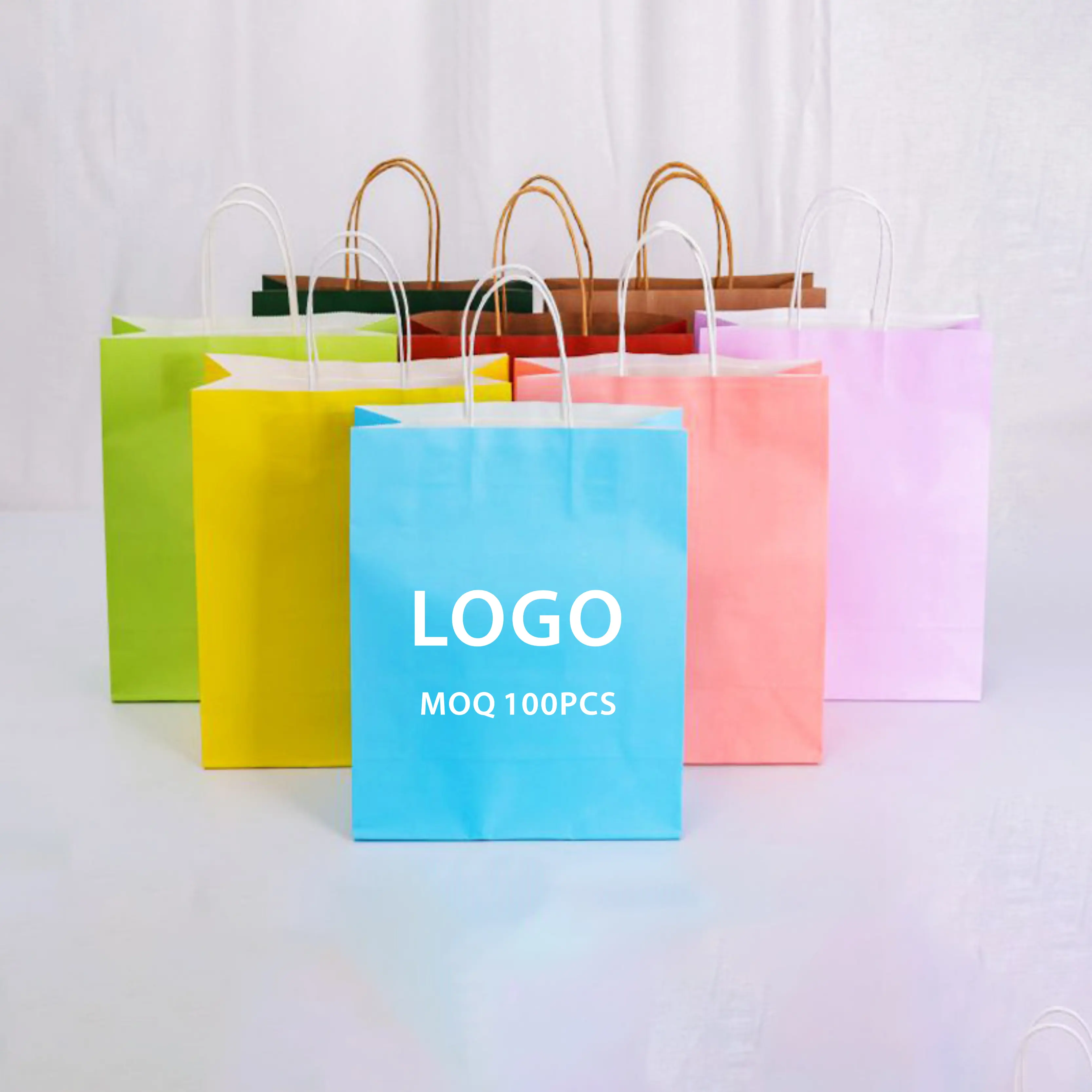 Individuell bedruckte Papiertüten mit Ihrem eigenen Logo Einkaufs papier Kraft Geschenk griffe Taschen für kleine Unternehmen