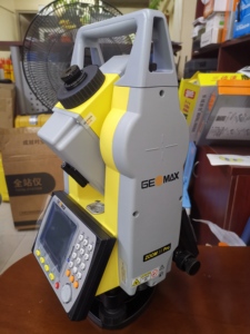 Station totale GEOMAX ZOOM35 avec prisme simple, portée 5 km, précision 2'', instrument de topographie Zoom35 - Product Image 6