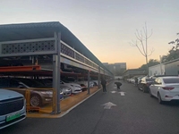 Dengan CE Appreval Puzzle Peralatan Parkir, Empat Pos Otomatis Pit Bawah Tanah Vertikal Lantai Mobil Parkir Lift, Mobil Stacker