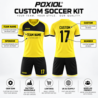 Kit de football personnalisé jaune et noir à col en V, colorblock, par sublimation, vente en gros, faible MOQ, pour équipes de lycée et jeunes aux États-Unis, directement de l'usine