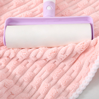 Serviette de Bain en Polaire Corail Tissée Écologique en Gros, 70*140 cm, Douce, en Peluche, Confortable, pour Spa et Maison