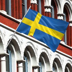 High Quality Custom 3x5 Pennant <b>Flags</b> All Countries Including Swedish Custom Logo Durable Polyester Cloth Factory Direct" - Product Image 3