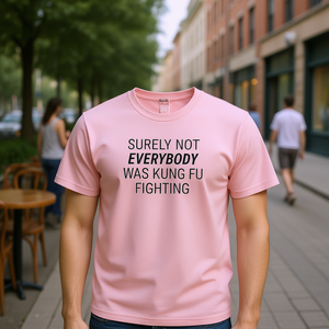 Maglietta Kung Fu Divertente, T-Shirt con Meme, Regalo Cringe, Magliette Divertentemente Stupidhe - Product Image 3