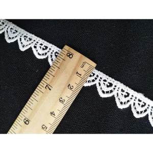 Adornos de encaje de algodón blanco de 1,5 cm de ancho a precio de fábrica, último bordado Floral, encaje químico, encaje decorativo para - Product Image 4