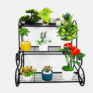 Étagère de rangement pour Pot de fleurs, 3 niveaux, support organiseur noir en métal robuste pour plantes à usage intérieur et extérieur avec roues décoratives - Product Image 1