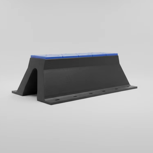 Parafango in gomma ad arco a V ad alte prestazioni per banchine e moli ANP Jetty Rubber Defense - Product Image 1