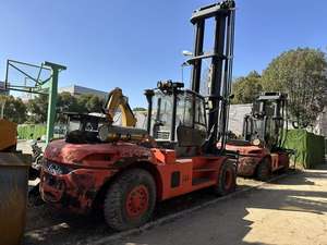 Chariot élévateur Linde H160 d'occasion, moteur diesel Perkins, capacité de 16 tonnes, pour manutention de matériaux. - Product Image 4