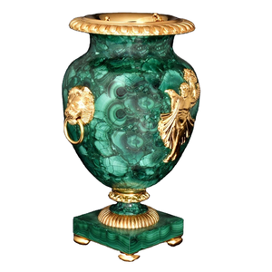 Malachite Prestige Collection Gemstone Jewel Series Orné de l'opulence verdoyante et du rayonnement royal Emerald Majesty - Product Image 1