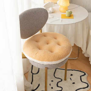 Coussin <span class=keywords><strong>rond</strong></span> <span class=keywords><strong>de</strong></span> 17 pouces en fausse fourrure d'agneau épaissie, doux au toucher, chaud, pour le yoga, le bureau, la maison, le café, la méditation - Product Image 1