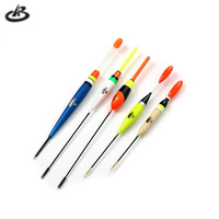 Ensemble de 10 flotteurs de pêche, flotteurs lumineux, flotteurs de pêche, flotteurs de différentes tailles et couleurs, flotteurs pour accessoires de pêche