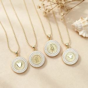 Collar con Colgante de Moneda Chapado en Oro de 18K de Lujo con Circonitas para Mujer, Joyería al por Mayor con Medallón Redondo de Corazón de la Virgen María y San Benito - Product Image 2