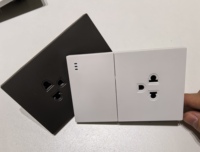 Offres Spéciales Amérique du Sud Standard 118 interrupteur de lumière en verre 1 Gang 1 voie + prise thaïlandaise pour la maison et la lumière de l'hôtel