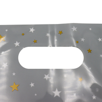Sac de transport en plastique HDPE de haute qualité avec poignée découpée Logo imprimé personnalisé pour vêtements et chaussures-Commande minimum 100 pièces