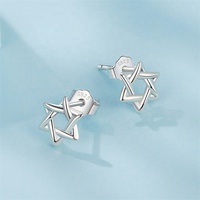 Prix de gros Piercing nouveauté mode boucle d'oreille petites filles enfants Unique bijoux en argent Non ternir étoile S925 boucles d'oreilles
