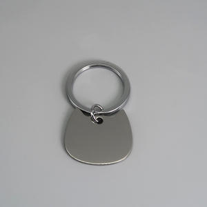 Porte-clés en acier inoxydable en forme d'os pour chien, personnalisé en gros, 40*20mm, porte-clés en métal anti-perte avec patte - Product Image 4