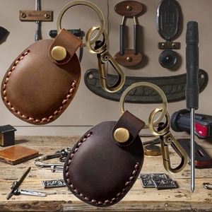 ซองใส่กุญแจหนังแท้แบบวินเทจ ป้องกันการตกหล่น พร้อมอุปกรณ์ติดตาม  ห่วงคล้องกุญแจแบบพกพา  ฝาครอบป้องกัน - Product Image 2
