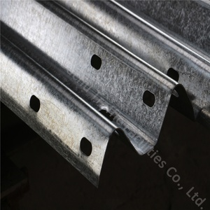 AASHTO Safety <strong>Road</strong> Guard Rails W Thrie Beam Highway <strong>Guardrail</strong> Double Three <strong>Wave</strong> <strong>Guardrail</strong> Traffic Crash Barriers for Highway - Product Image 2