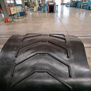 中国工場供給 Bothwin 工業用ヘビーデューティー ポータブルゴムコンベヤベルト 1200mm <span class=keywords><strong>4</strong></span>プライ チェブロンカットサービス - Product Image 5