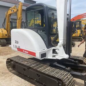 Mini-excavatrice sur chenilles Bobcat 331 d'occasion, moteur Kubota, compacte, hydraulique, pour travaux de jardinage, d'aménagement paysager et de construction municipale - Product Image 3