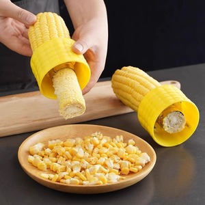 Manual Sweet Corn Huller Plastic Kernel Remover Rotary Separator Reusable Cooking Tool - Product Image 1