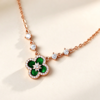 Collier pendentif trèfle à quatre feuilles classique, coquille multicolore, zircon cubique pavé, collier trèfle, bijoux tendance pour femmes, cadeau