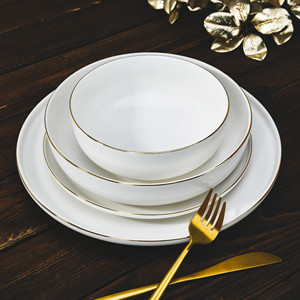 OEM Supply Modern Fine Porcelain Royal Country Ceramic <b>Dinnerware</b> Sets <b>Dinnerware</b> Elegant Wedding Dinner Plates Set Round - Product Image 1