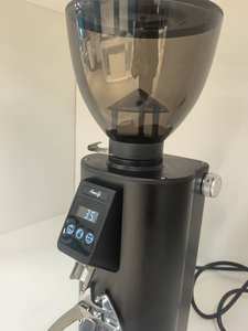 Moulin à broyer professionnel commercial à meules plates de 83 mm - Product Image 6