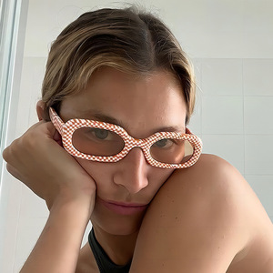 Nouvelles Lunettes de Soleil Tendance pour Femmes, Style Rétro Décontracté, Protection UV400, Verres Optiques en Acrylique, Petite Monture PC de Marque Designer - Product Image 4