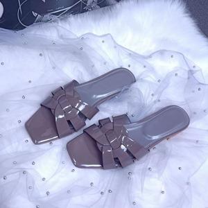 Summer Fashion Women's Genuine Leather Slip-On Open Toe Platform Slippers Anti-Slip Cushioning Beach Flattie - Product Image 4