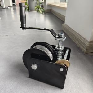 A buon mercato autodidatta 600kgs ingranaggio verricello manuale a mano puleggia verricello pollame azienda agricola argano manuale 31:1 - Product Image 5