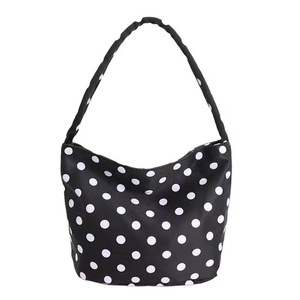 <span class=keywords><strong>Sac</strong></span> <span class=keywords><strong>à</strong></span> bandoulière mini en tissu Oxford <span class=keywords><strong>à</strong></span> pois, design personnalisé, <span class=keywords><strong>sac</strong></span> <span class=keywords><strong>à</strong></span> <span class=keywords><strong>main</strong></span> tendance pour femme, <span class=keywords><strong>sac</strong></span> fourre-tout <span class=keywords><strong>à</strong></span> porter sous le bras pour un usage quotidien décontracté - Product Image 6