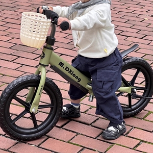 Trottinette d'équilibre portable en <span class=keywords><strong>bois</strong></span> sans pédales pour enfants, 2 roues, <span class=keywords><strong>prix</strong></span> de gros, pas cher, pour bébés et jeunes enfants - Product Image 6
