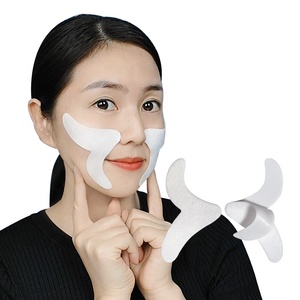 Patchs Hydrogel <span class=keywords><strong>Anti</strong></span>-<span class=keywords><strong>rides</strong></span> en V pour Plis Nasogéniens et Lignes de Sourire, Effet Raffermissant et Hydratant, Sans Silicone, Nuit, Marque Blanche, OEM - Product Image 1