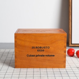 Hộp đựng xì gà bằng gỗ tuyết tùng Cuba hiện đại, sơn mài, có logo tùy chỉnh, màu cam, kèm máy tạo ẩm, tiện dụng cho du lịch - Product Image 3