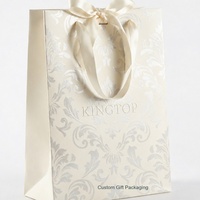 Sac cadeau en papier KINGTOP avec poignée en ruban satiné, motif décoratif pour bijoux, parfums, coffrets cadeaux, emballage de marque pour boutiques et commerces de détail