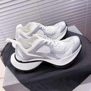 Chaussures décontractées à semelles épaisses, style marche, tendance, originales, populaires, pour garçons et filles - Product Image 4