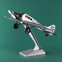 Modèle d'avion de chasse simulé en métal, ornement décoratif pour exposition, décoration créative pour la maison et le bureau