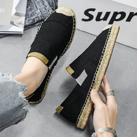 Fabricant de baskets personnalisables pour hommes, chaussures décontractées en maille respirante, avec logo, en toile légère, antidérapante, assortie aux couleurs.