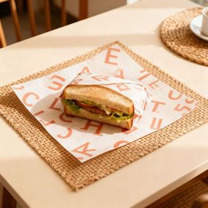 Papier à hamburger, papier ciré, anti-graisse, logo personnalisé, papier alimentaire, papier à sandwich, papier de cuisson, cuisine, rouleau de poulet - Product Image 1