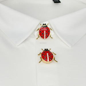 Tùy chỉnh OEM ODM bóng côn trùng hình dạng áo sơ mi nút Bìa bán buôn không may thiết kế mới lạ chất lượng cao nút trang trí - Product Image 1