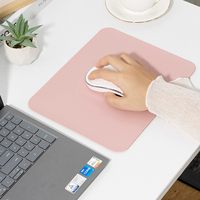Tapis de souris en cuir PU, tapis de bureau en cuir imperméable avec base en microfibre douce, tapis de souris pour ordinateurs de bureau, ordinateurs portables